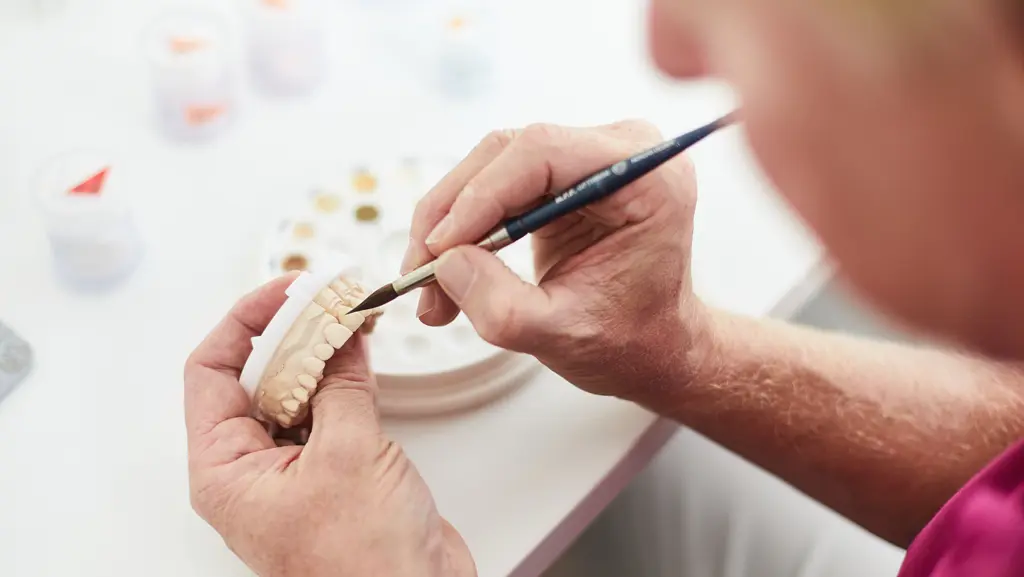 Dr_Kuntsch_Sep20_Labor_0211_sRGB_FullRes_1024x577